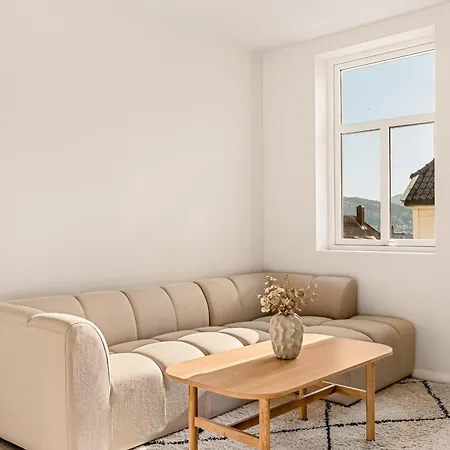 Dinbnb I The Family Dream Behind Bryggen I Renovated 2024